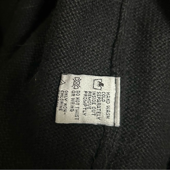 B P Design Size XL Black Embroidered Beaded Christmas Cardigan Sweater Vintage - Picture 10 of 12